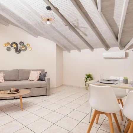 Koukos Loft Циливи