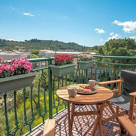 Koukos Loft 4*