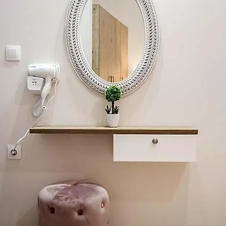 Koukos Loft Hotel apartamentowy