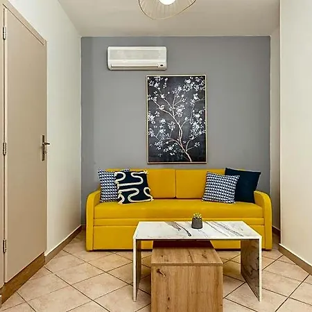 Lägenhetshotell Koukos Loft