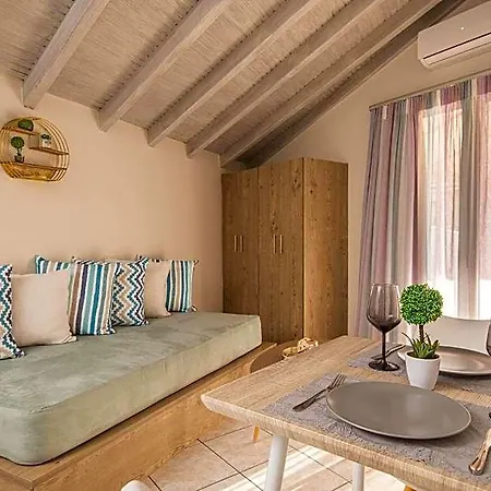 Koukos Loft Lägenhetshotell Tsilivi (Zakynthos)
