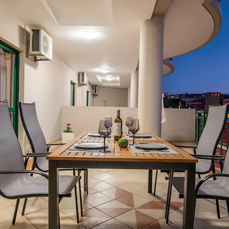 Apart Otel Koukos Loft