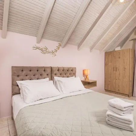 Koukos Loft 4*