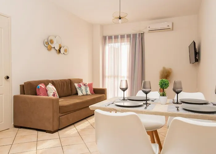 Koukos Loft מלון דירות טסיליבי
