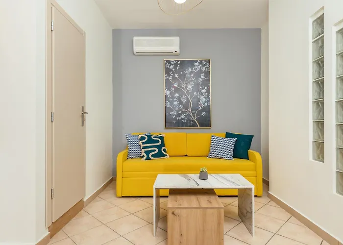 מלון דירות Koukos Loft 4*